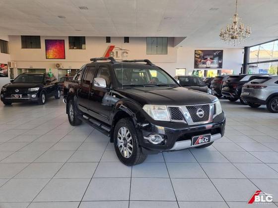 NISSAN FRONTIER 2.5 SL 4X4 CD TURBO ELETRONIC DIESEL 4P AUTOMÁTICO NISSAN FRONTIER 2.5 SL 4X4 CD TURBO ELETRONIC DIESEL 4P AUTOMÁTICO